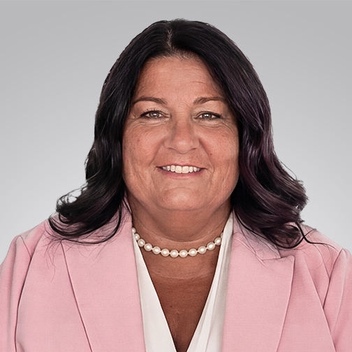 Christa Bakos
