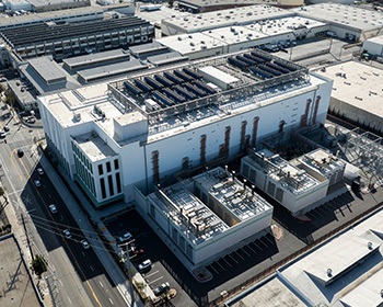 /uploads/Data-Center.jpg