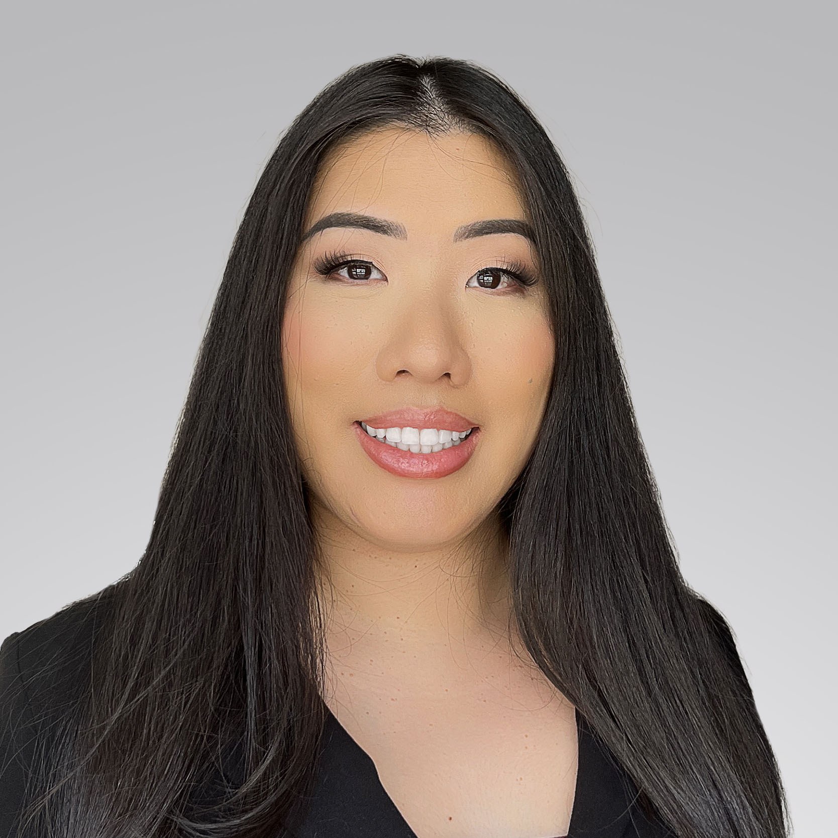 Nicole Sok